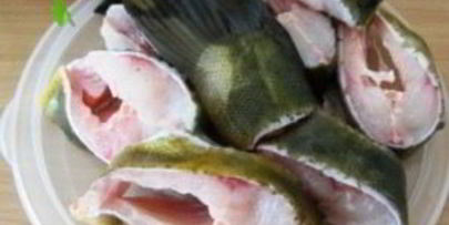 линь жареный