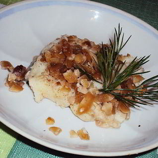 Рыбка, запеченная с арахисом