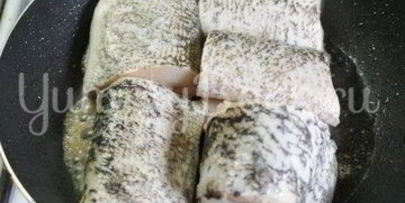 щука под майонезом