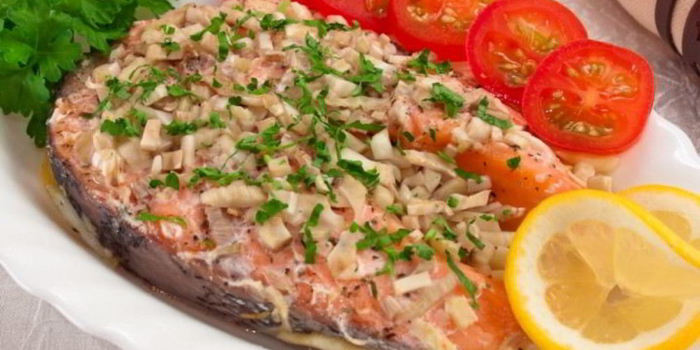 Рецепт семга, запеченная с фенхелем и лимоном