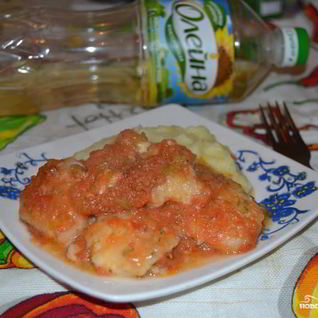 Судак тушеный