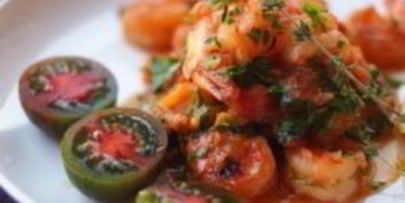 тигровые креветки на сковороде