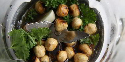 треска под ореховым соусом