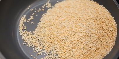 тунец-гриль с томатным салатом