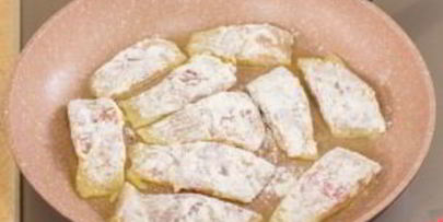 жареная рыба с овощами