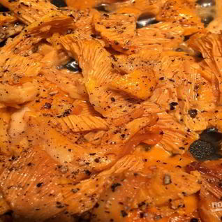 Жареные лисички