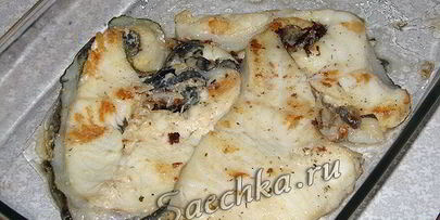 зубатка, запеченная с овощами