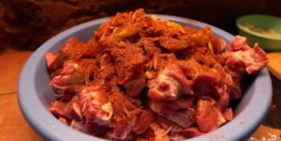 грузинский шашлык из свинины