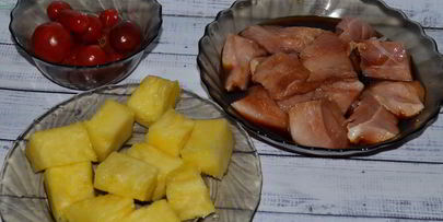 куриный шашлык с ананасом