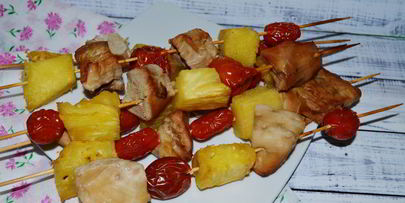 куриный шашлык с ананасом