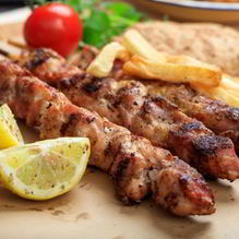 Рецепт Куриный шашлык в медово-лимонном маринаде