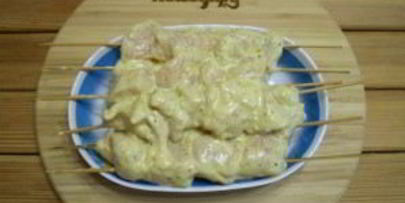 куриные шашлычки на шпажках в духовке