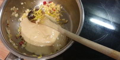 куриные шашлычки с арахисовым соусом