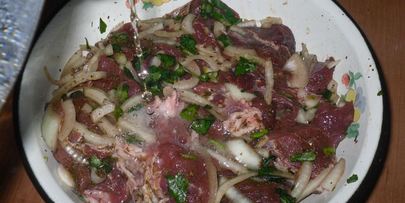 мягкий, сочный шашлык из свинины