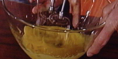 шашлычки из лосося с молодой картошкой под чесночным соусом айоли