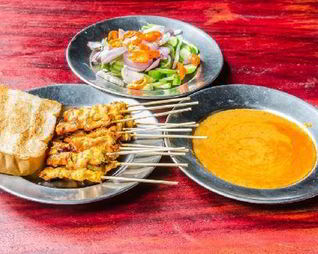 Шашлычки в кокосово-арахисовом соусом