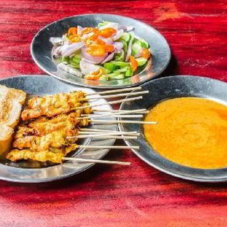 Шашлычки в кокосово-арахисовом соусом