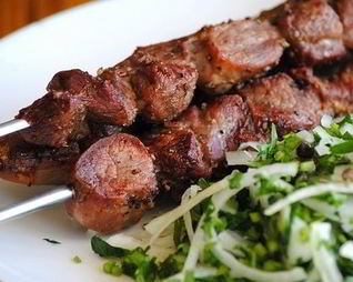 Шашлык из баранины в духовке в рукаве