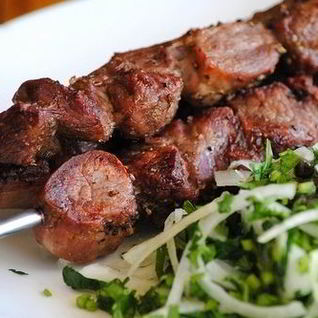 Шашлык из баранины в духовке в рукаве