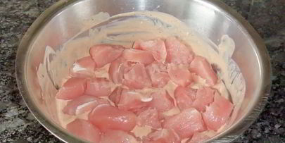 шашлык из индейки в кефирном маринаде