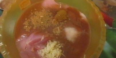 шашлык из куриных грудок с соусом из киви и меда