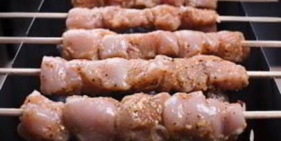 шашлык из курицы в чесночно-луковом маринаде