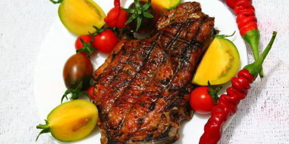 Рецепт шашлык из свинины на косточке