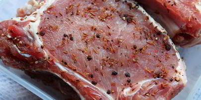 шашлык из свинины на косточке