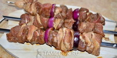 шашлык из свиной лопатки