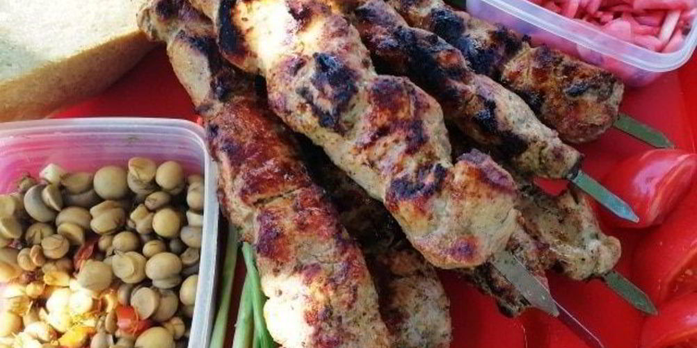 Рецепт шашлык из свиной вырезки с 4 закусками