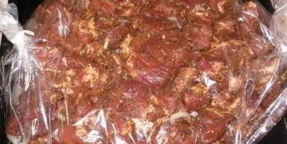 шашлык на луковой подушке в духовке