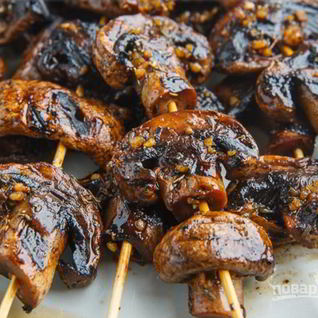 Шашлыки из шампиньонов