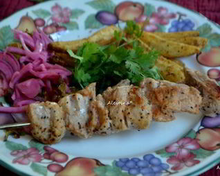 Свиной шашлык на томатном маринаде