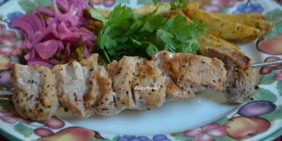 свиной шашлык на томатном маринаде