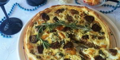 киш с тефтелями, тыквой и сыром дор блю