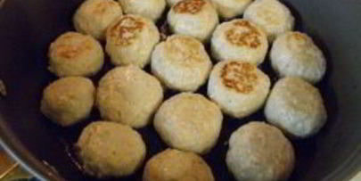 куриные тефтели с подливкой