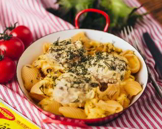 Куриные тефтели в сливочно-сырном соусе