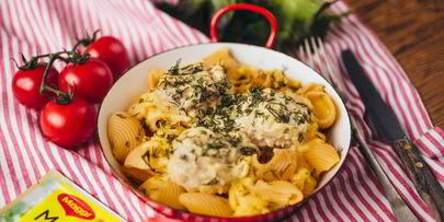 куриные тефтели в сливочно-сырном соусе