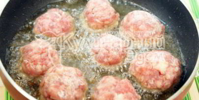 паста с тефтелями