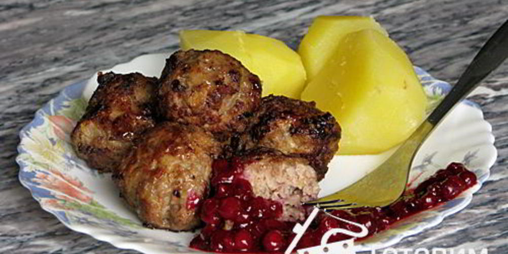 Рецепт шведские тефтели с брусникой