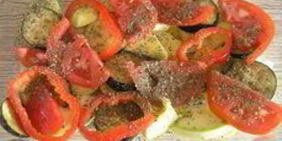 тефтели по-гречески с запеченными овощами