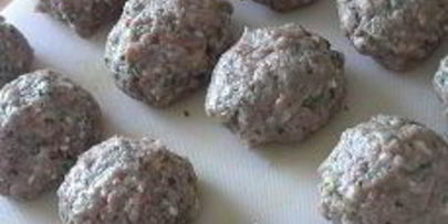 тефтели по-гречески с запеченными овощами