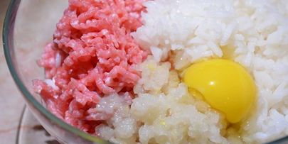 тефтели с подливкой на сковороде