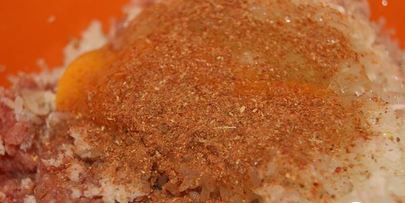 тефтели в грибном соусе с сыром