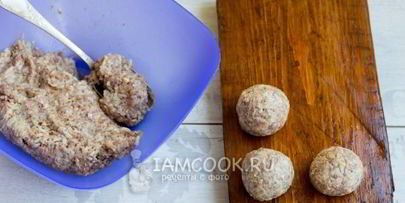 тефтели в сметанно-томатном соусе