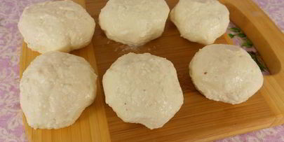 творожные клецки с шоколадом