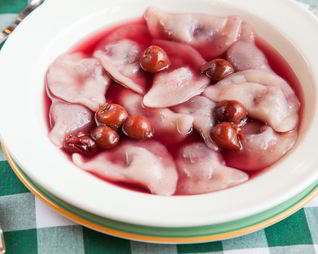 Вареники с вишней