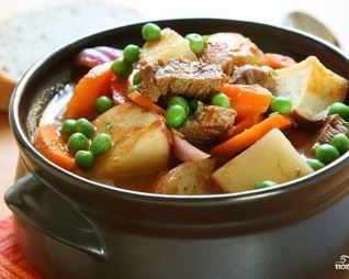 Жаркое в горшочках