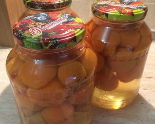 Абрикосы в сахарном сиропе на зиму