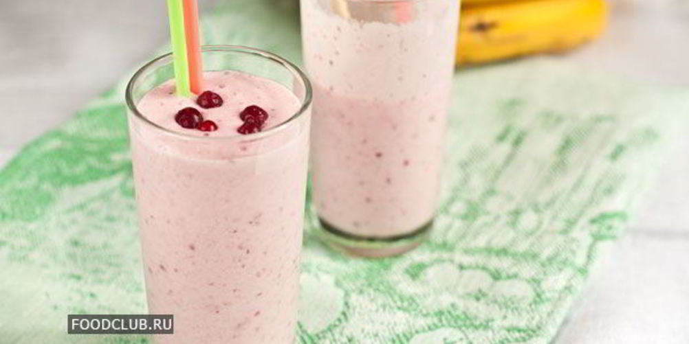 Рецепт бананово-клубничный коктейль